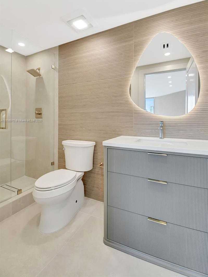 Small Image of 3370 HIDDEN BAY DR #812, Aventura Number 18