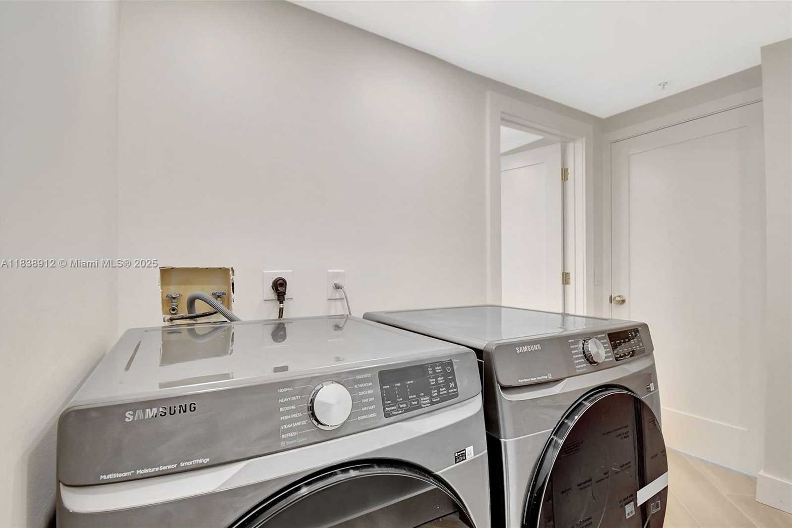 Small Image of 3370 HIDDEN BAY DR #812, Aventura Number 20