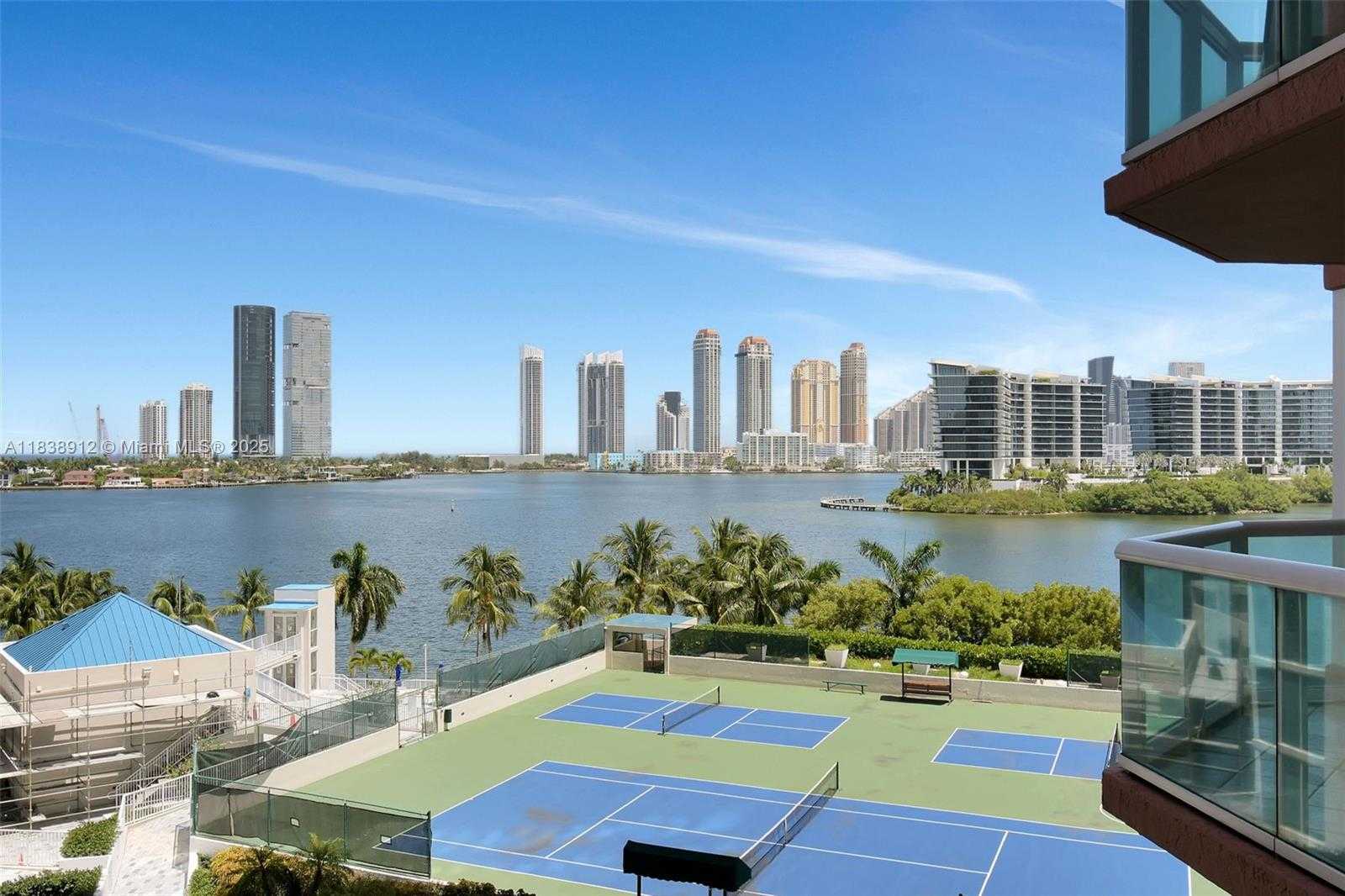 Small Image of 3370 HIDDEN BAY DR #812, Aventura Number 27