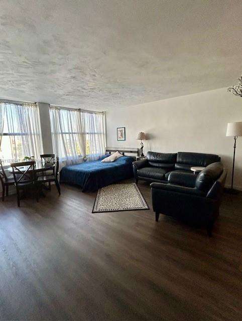 Small Image of 2899 COLLINS AVE #1504, Miami Beach Number 12