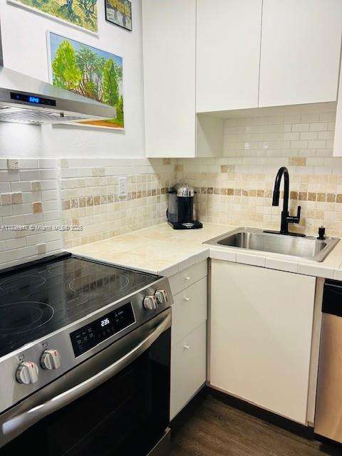 Small Image of 2899 COLLINS AVE #1504, Miami Beach Number 17