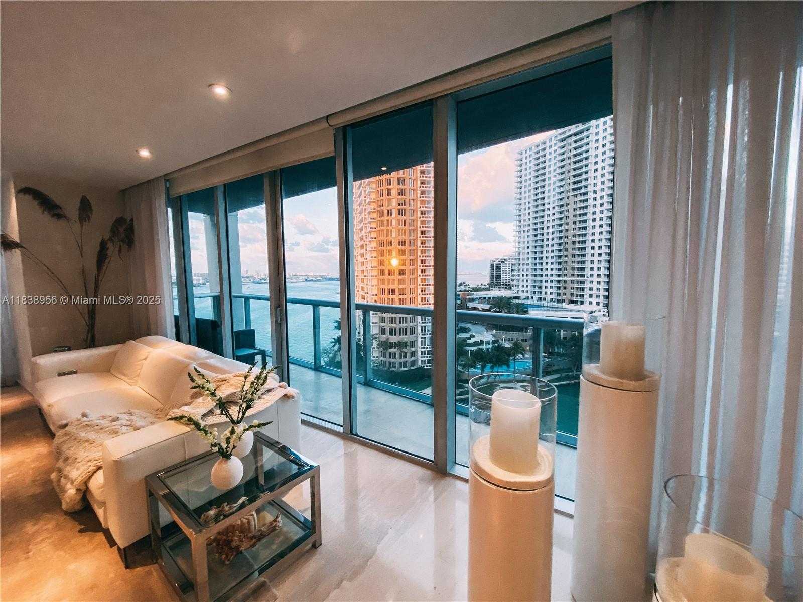 Small Image of 465 BRICKELL AVE #1101, Miami Number 19