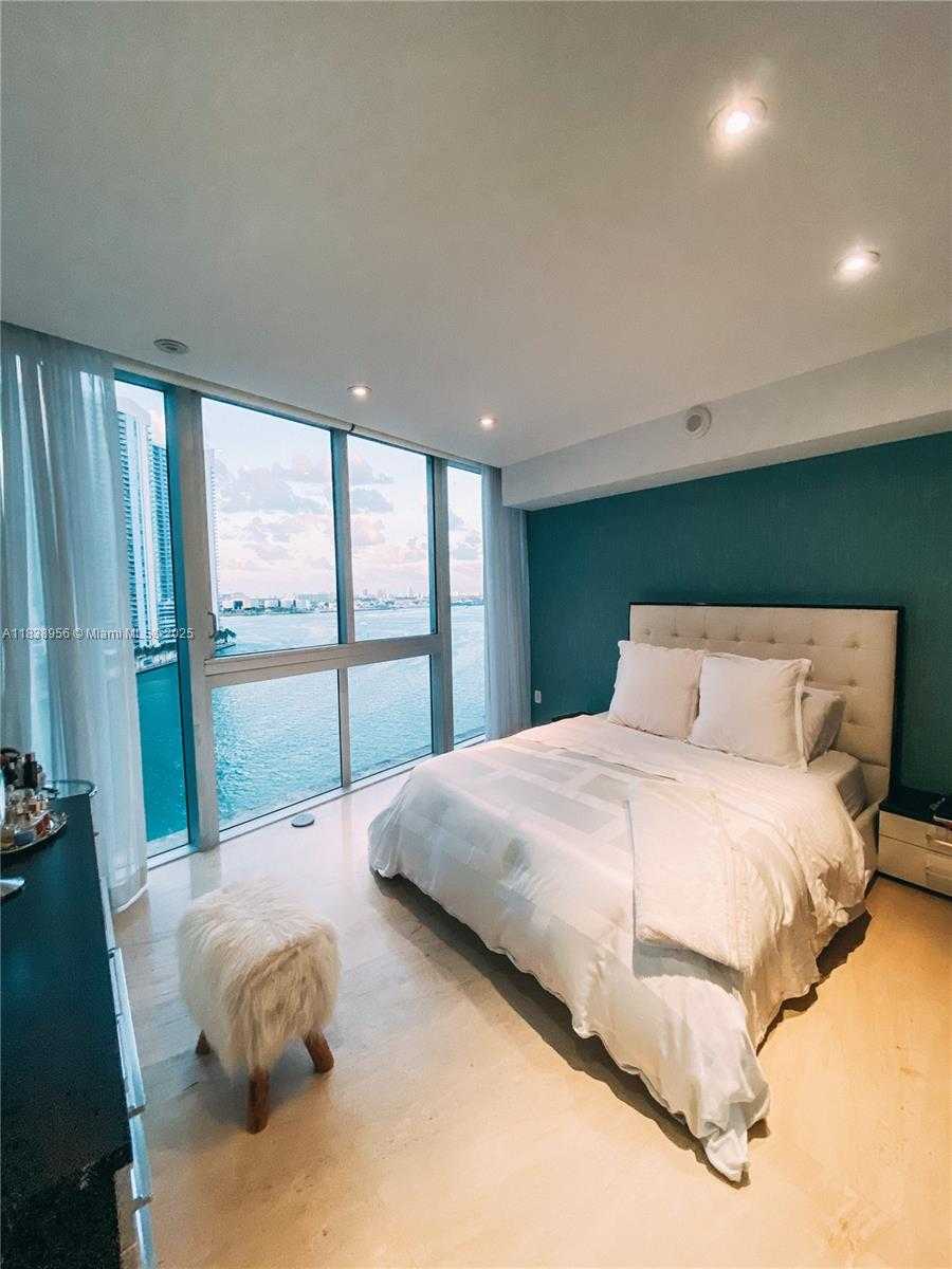Small Image of 465 BRICKELL AVE #1101, Miami Number 21