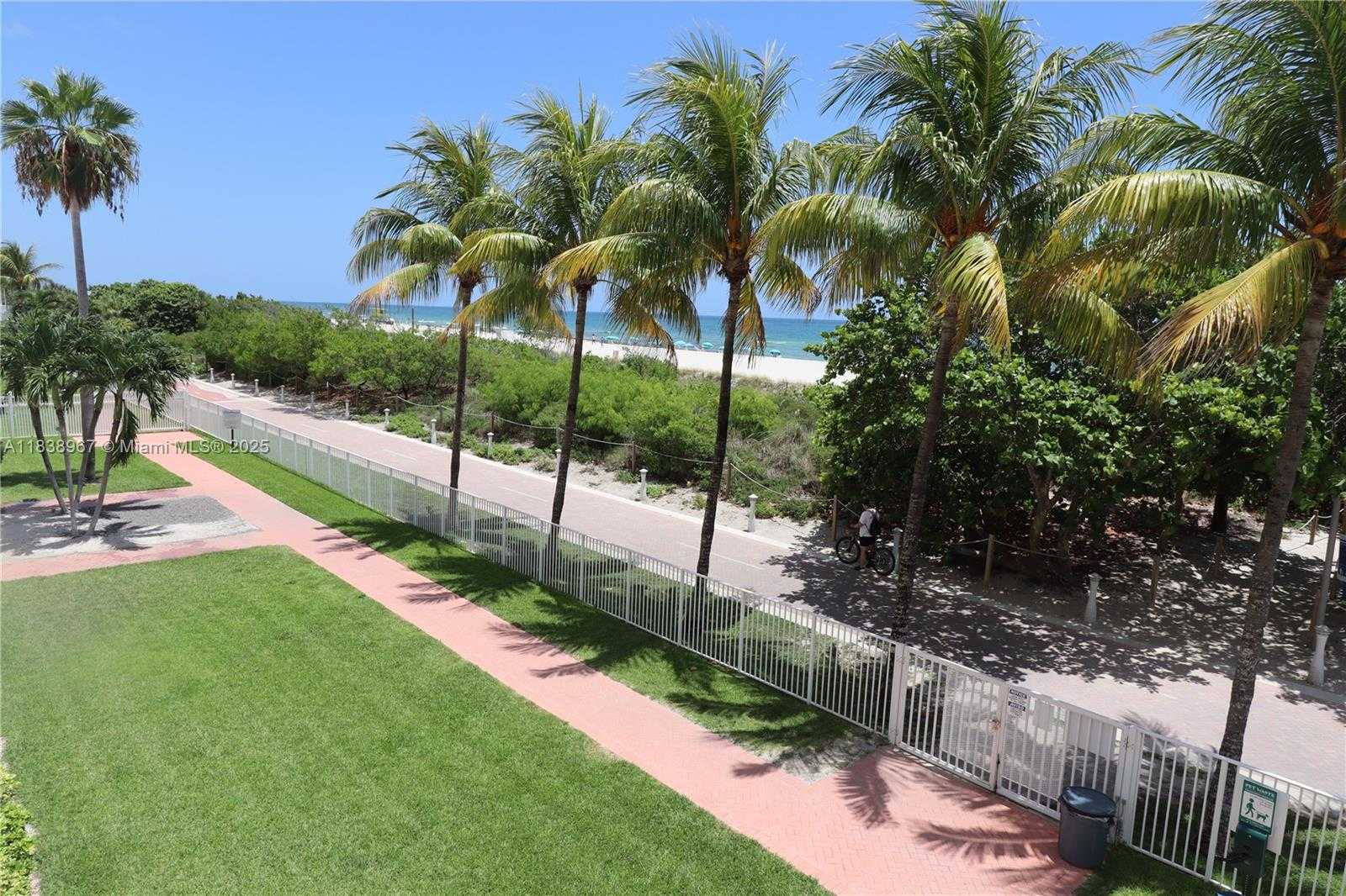 Small Image of 5601 Collins Ave, Miami Beach, FL 33140, USA Number 36