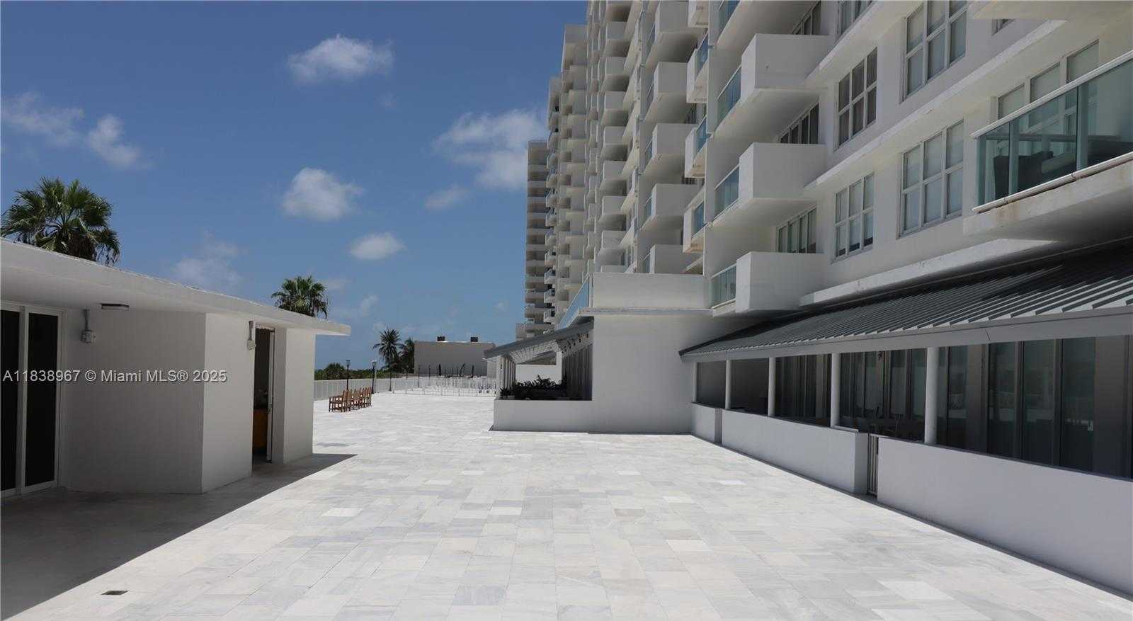 Small Image of 5601 Collins Ave, Miami Beach, FL 33140, USA Number 39
