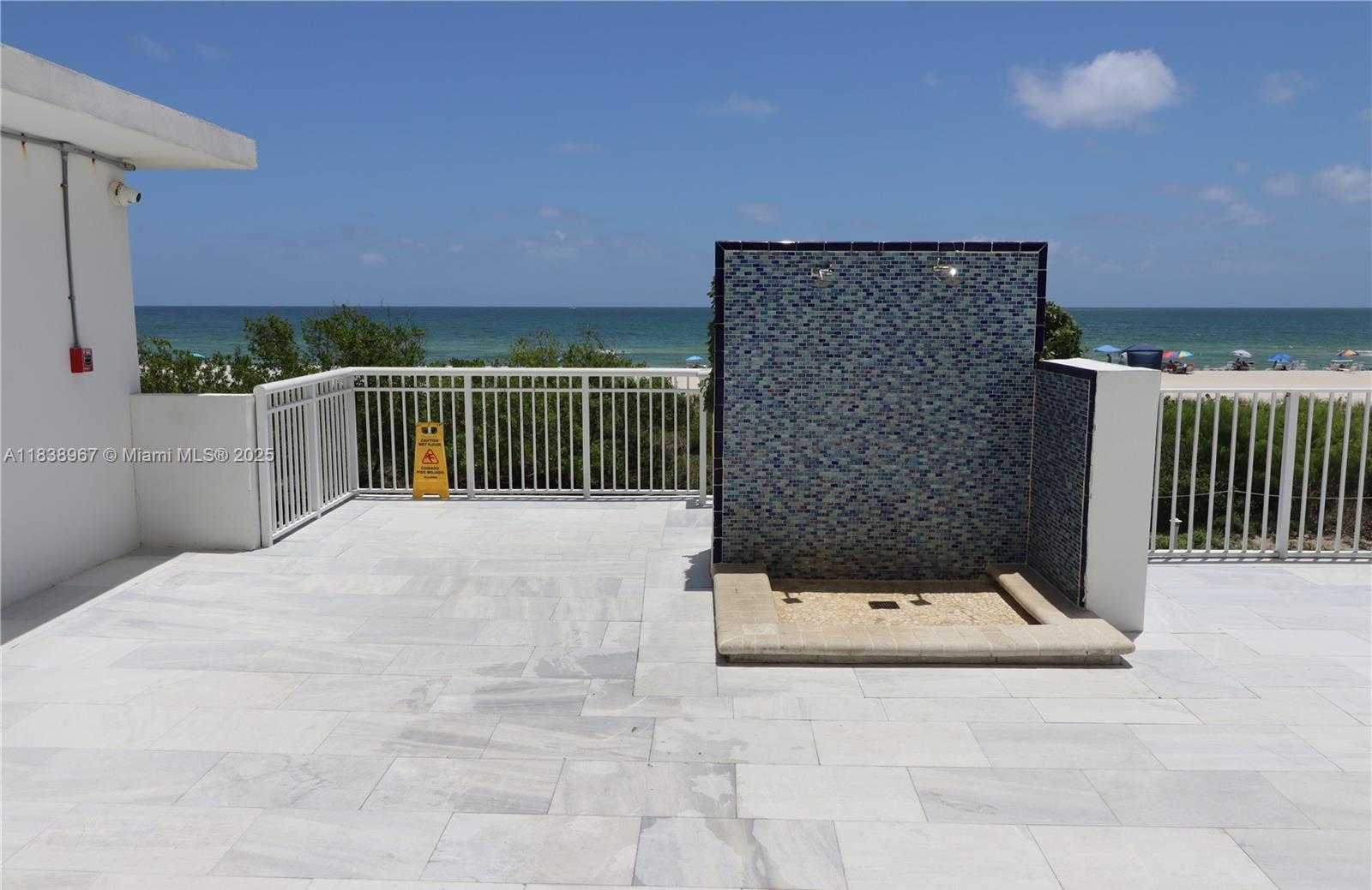 Small Image of 5601 Collins Ave, Miami Beach, FL 33140, USA Number 40