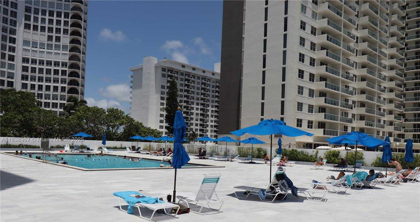 Small Image of 5601 Collins Ave, Miami Beach, FL 33140, USA Number 41
