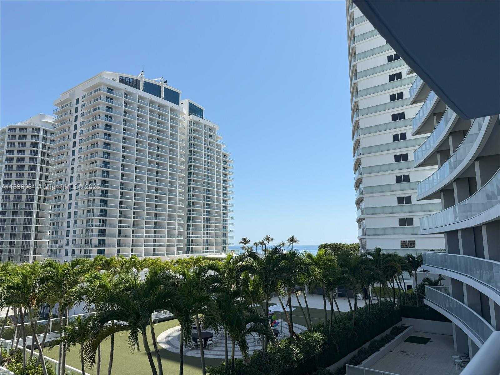 Small Image of 3101 BAYSHORE DR #704, Fort Lauderdale Number 11