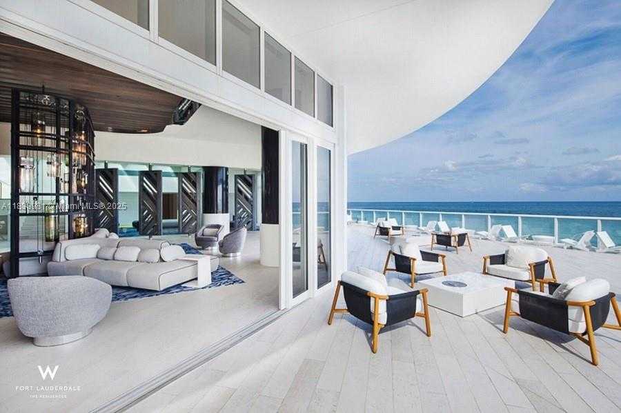 Small Image of 3101 BAYSHORE DR #704, Fort Lauderdale Number 2