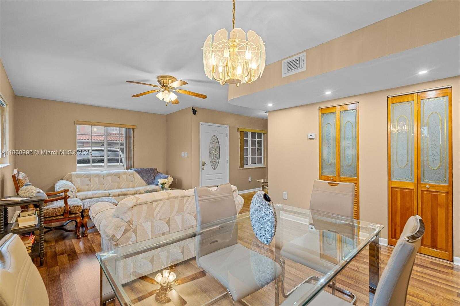 Small Image of 2385 WEST 69TH ST #2385-B, Hialeah Number 24
