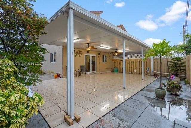 Small Image of 2385 WEST 69TH ST #2385-B, Hialeah Number 34