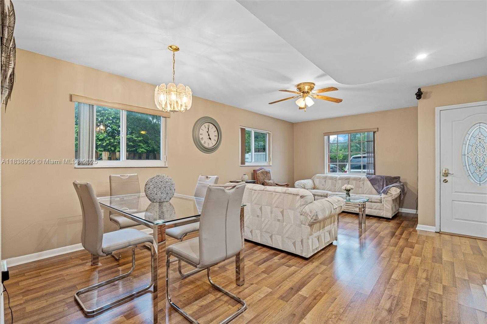 Small Image of 2385 WEST 69TH ST #2385-B, Hialeah Number 41