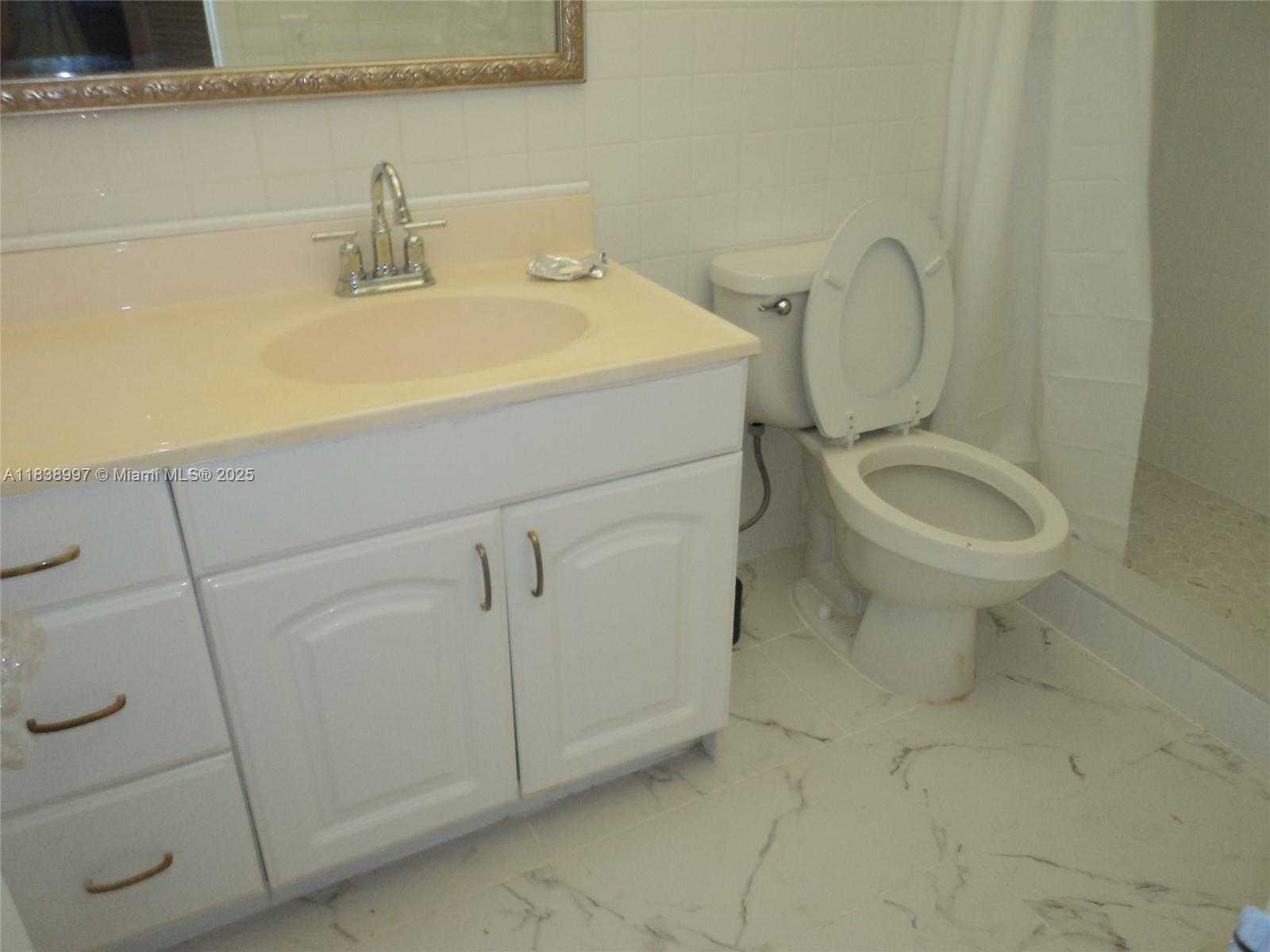 Small Image of 1050 93RD ST #6F, Bay Harbor Islands Number 21