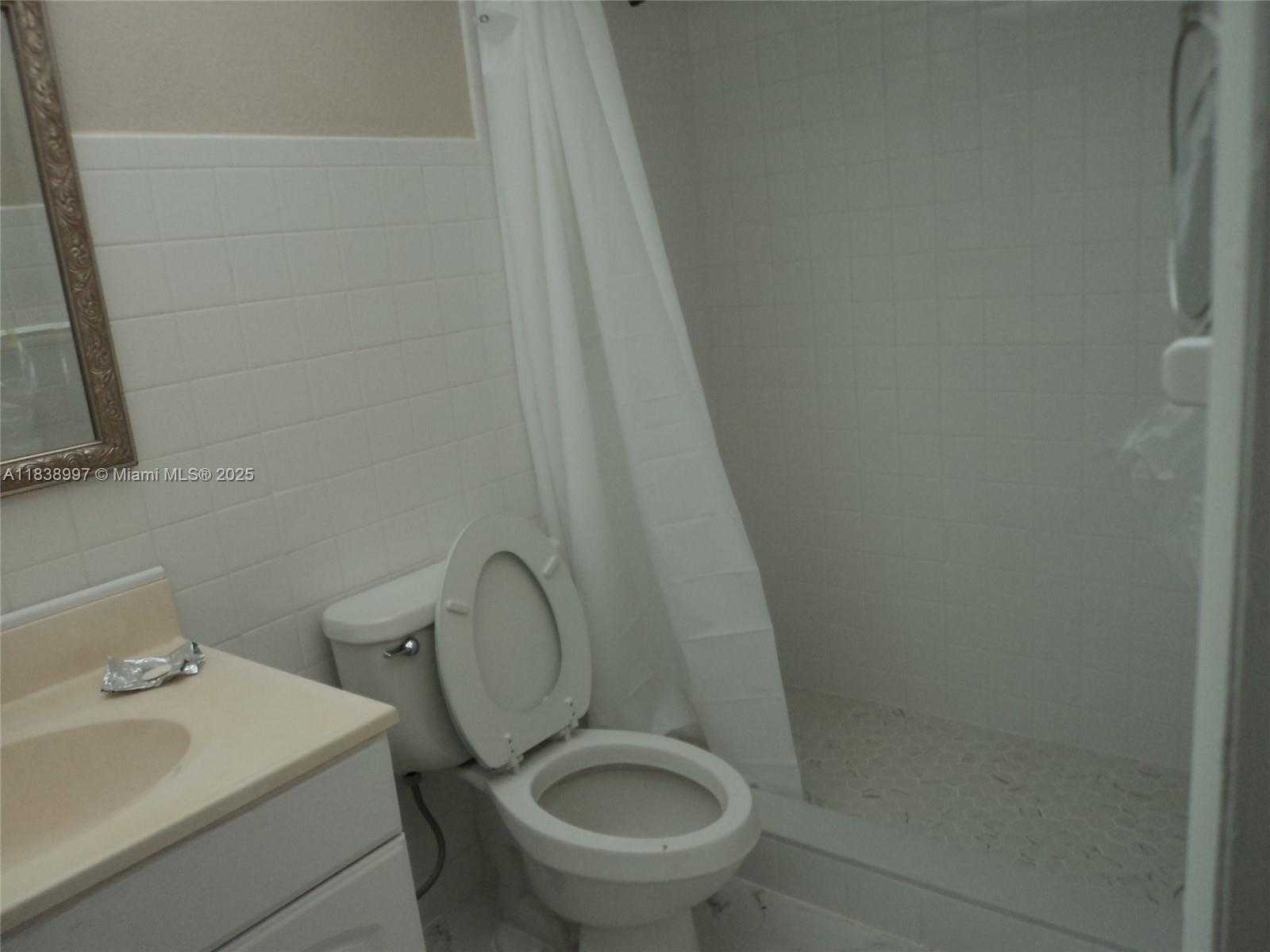 Small Image of 1050 93RD ST #6F, Bay Harbor Islands Number 22