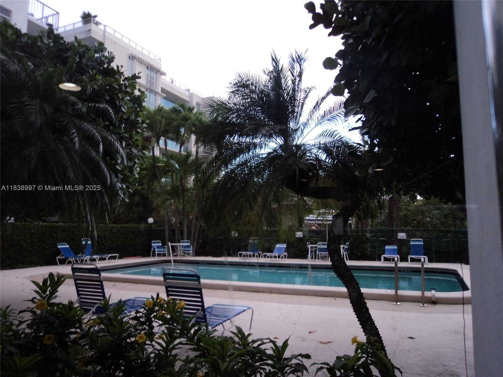 Small Image of 1050 93RD ST #6F, Bay Harbor Islands Number 28