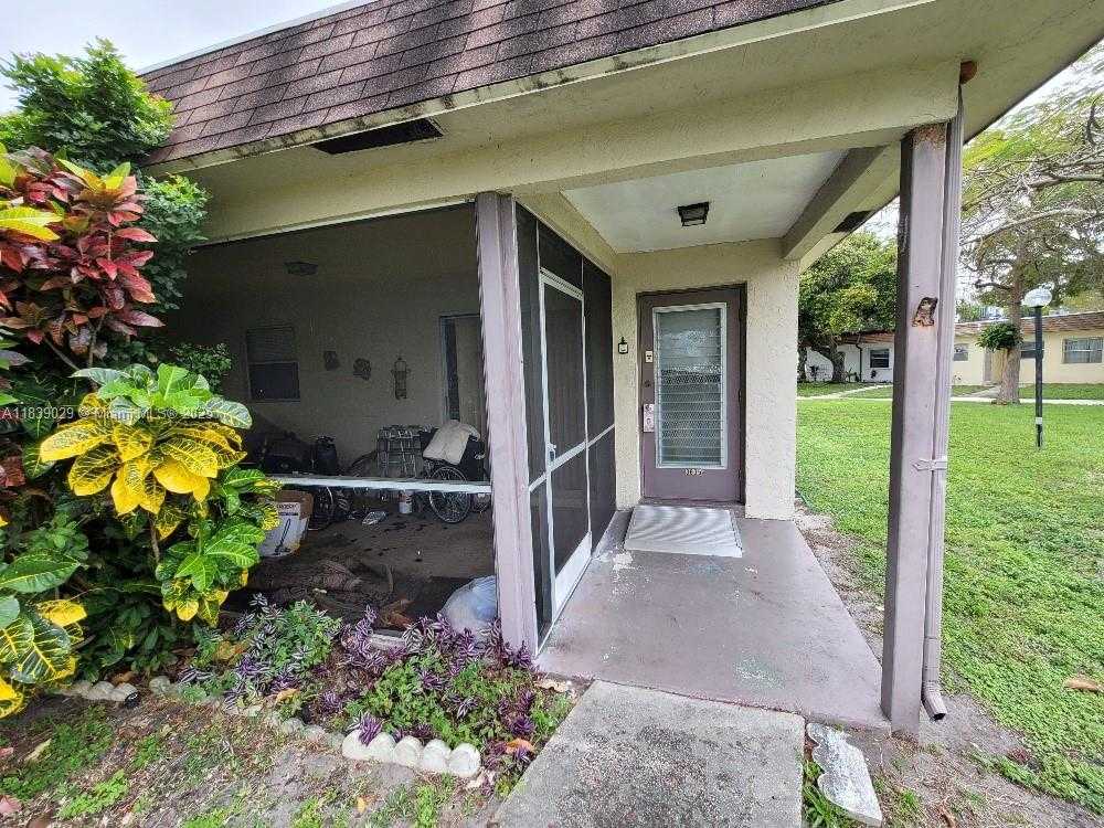 Small Image of 3635 SOUTH WEST NATURA AVE #A, Deerfield Beach Number 3