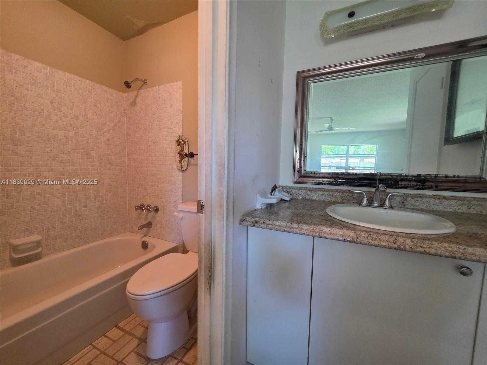 Small Image of 3635 SOUTH WEST NATURA AVE #A, Deerfield Beach Number 8