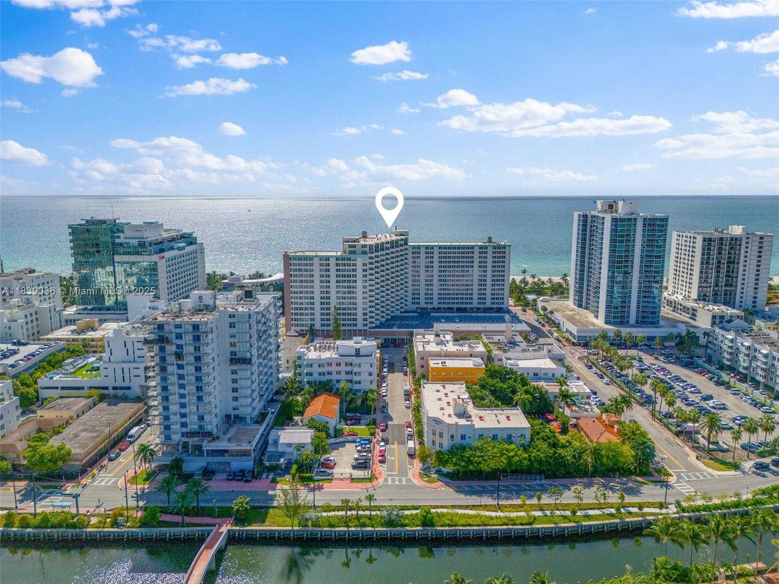 Small Image of 2899 COLLINS AVE #931, Miami Beach Number 2