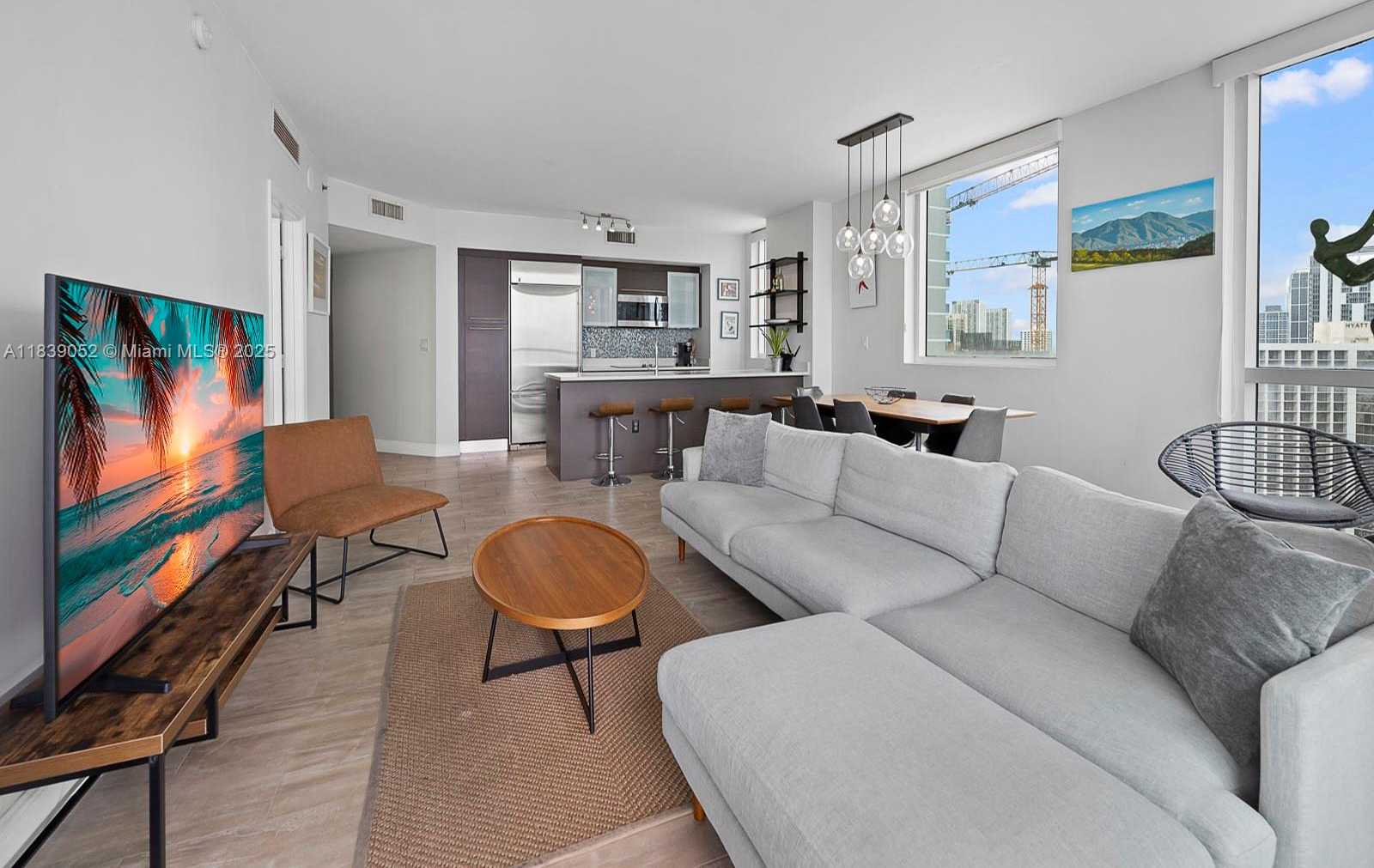 Small Image of 500 BRICKELL AVE #2501, Miami Number 13