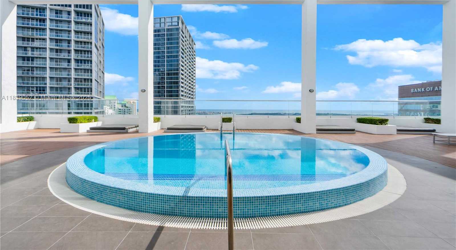 Small Image of 500 BRICKELL AVE #2501, Miami Number 35