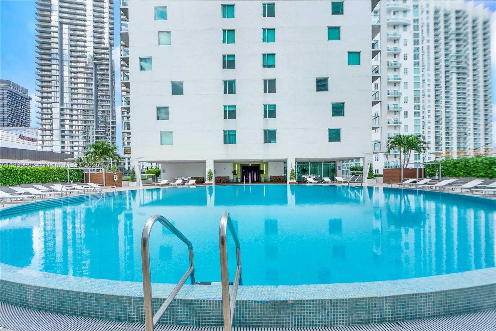Small Image of 500 BRICKELL AVE #2501, Miami Number 39
