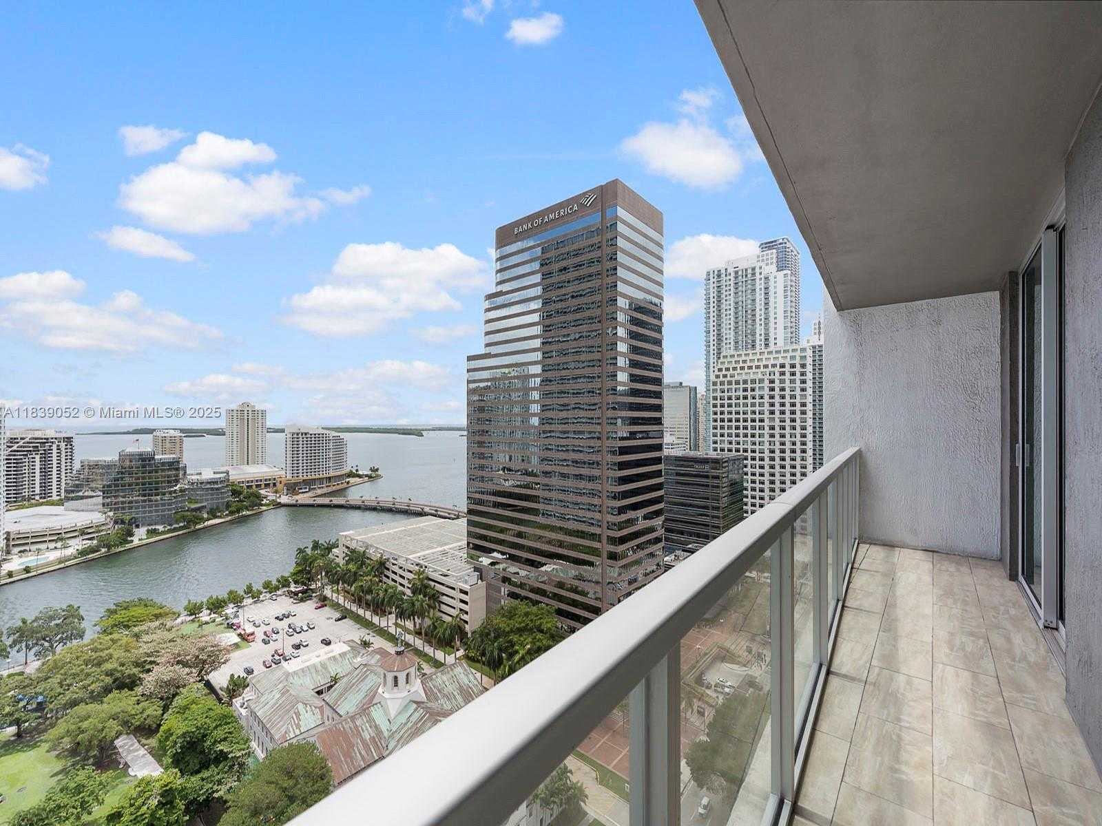 Small Image of 500 BRICKELL AVE #2501, Miami Number 7