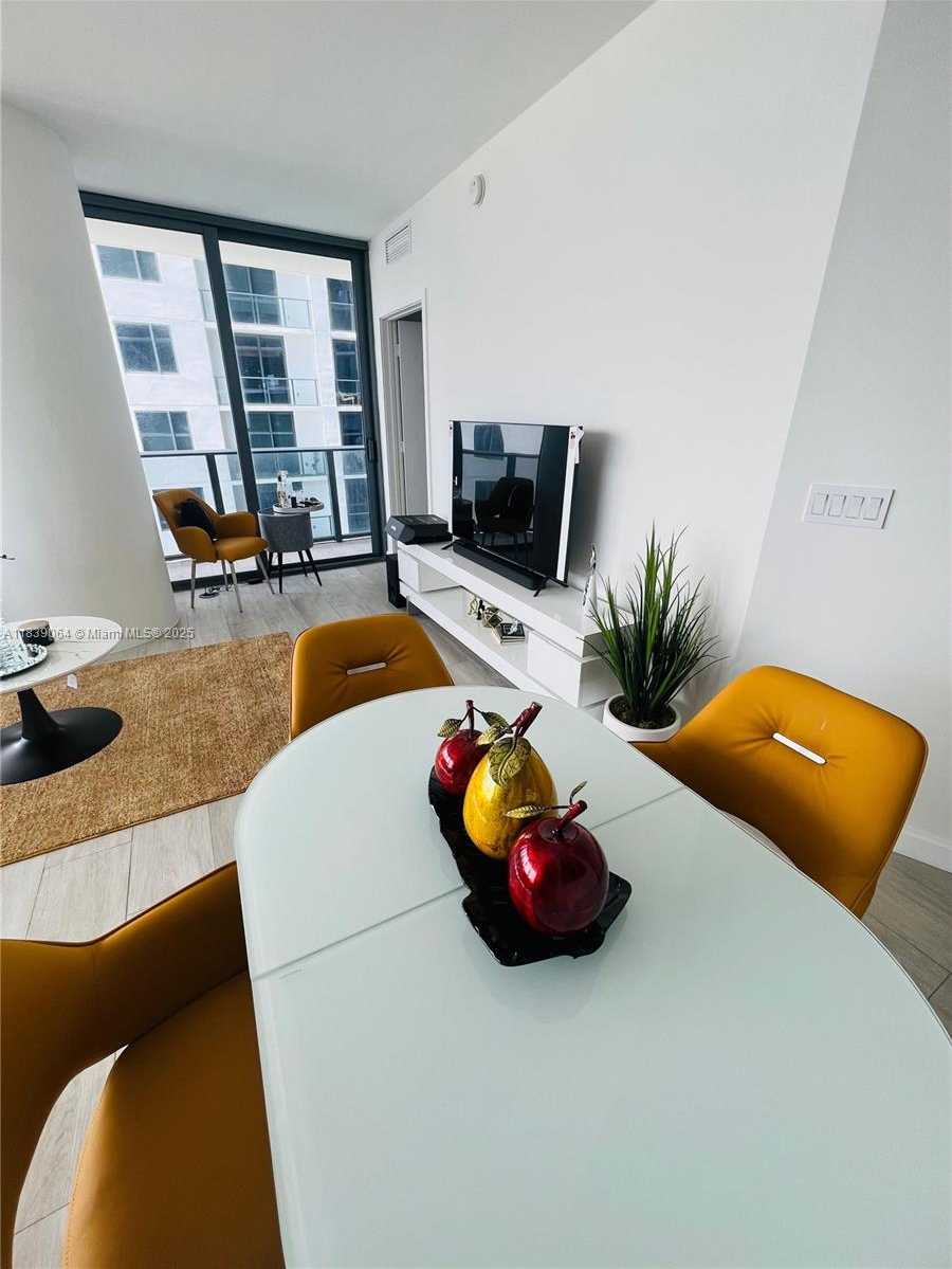 Small Image of 55 SOUTH WEST 9TH ST #3308, Miami Number 2