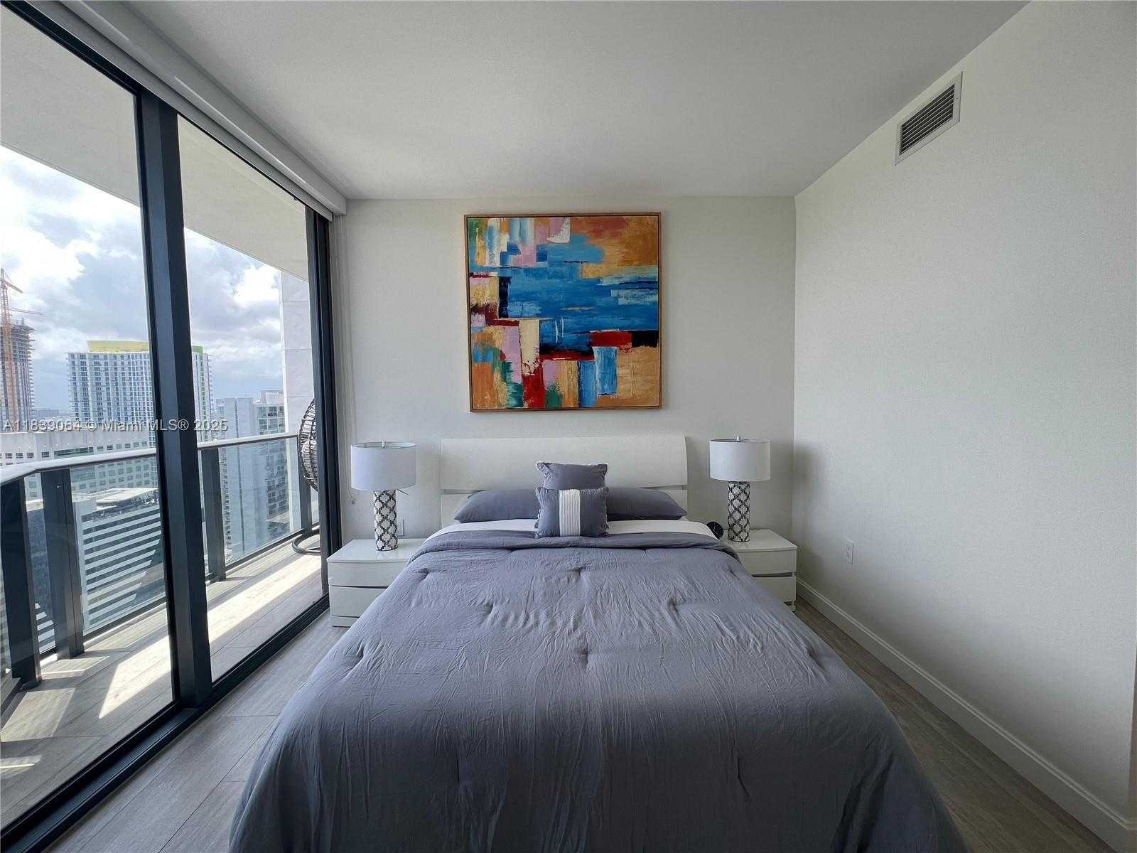 Small Image of 55 SOUTH WEST 9TH ST #3308, Miami Number 9