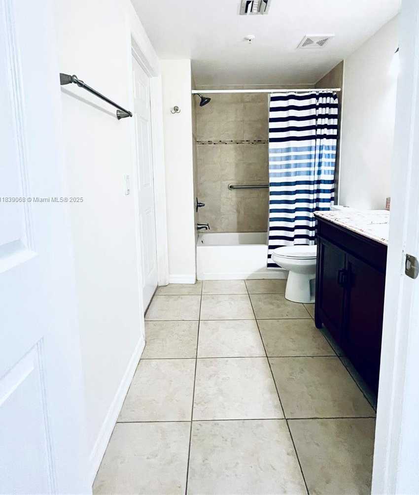 Small Image of 3500 CORAL WAY #913, Miami Number 10