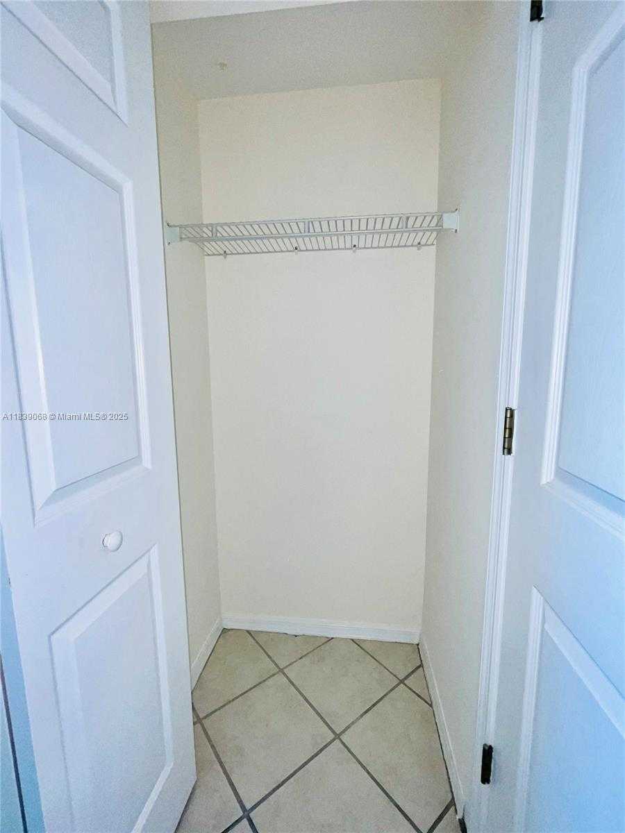 Small Image of 3500 CORAL WAY #913, Miami Number 14