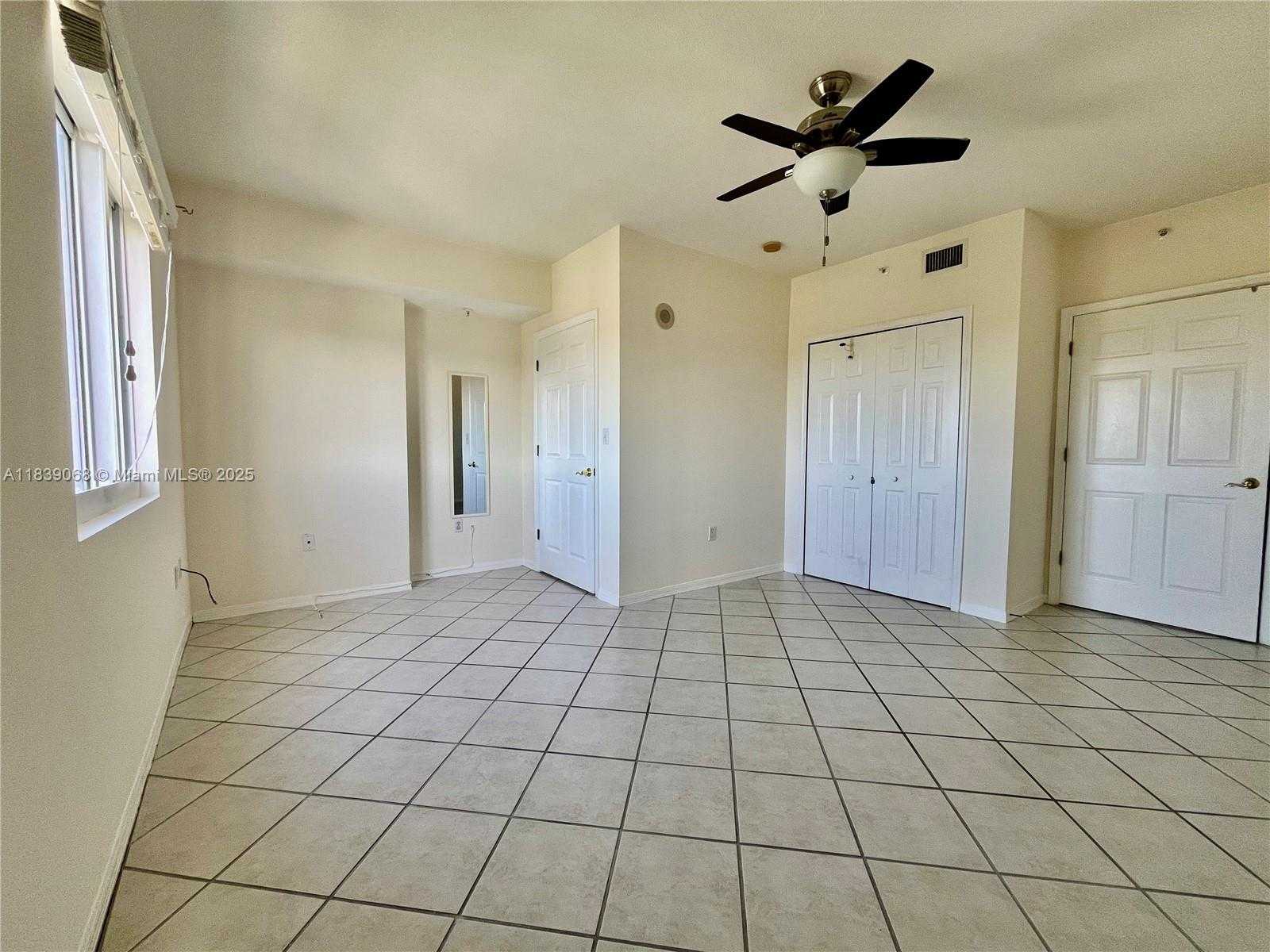 Small Image of 3500 CORAL WAY #913, Miami Number 19