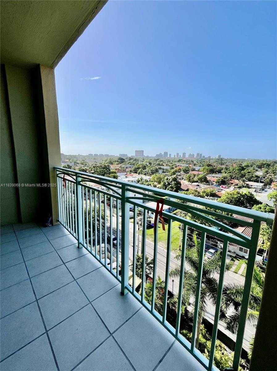 Small Image of 3500 CORAL WAY #913, Miami Number 25