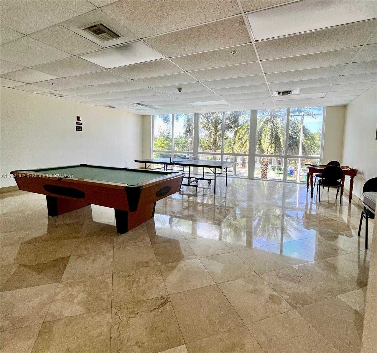 Small Image of 3500 CORAL WAY #913, Miami Number 28