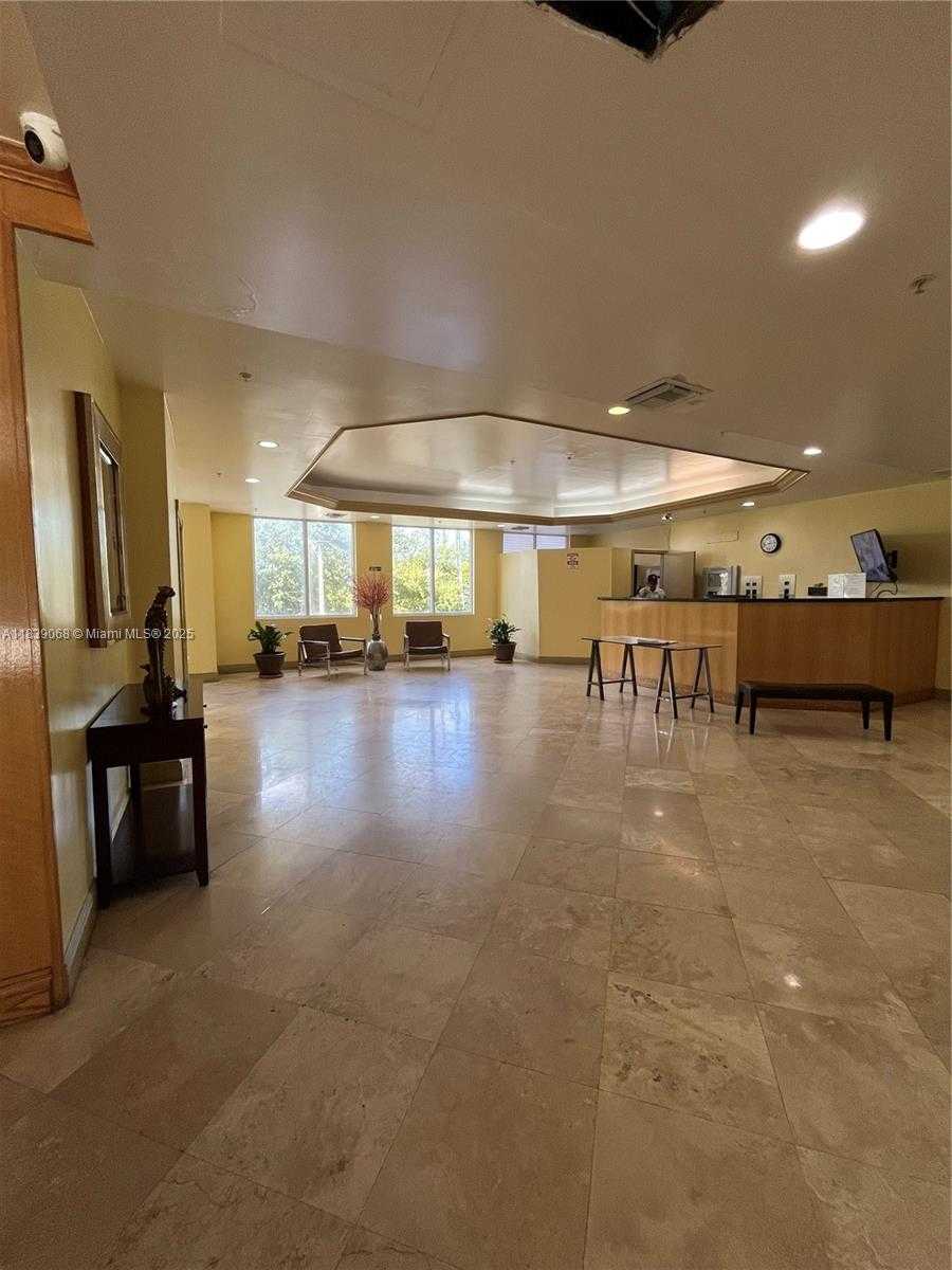 Small Image of 3500 CORAL WAY #913, Miami Number 3