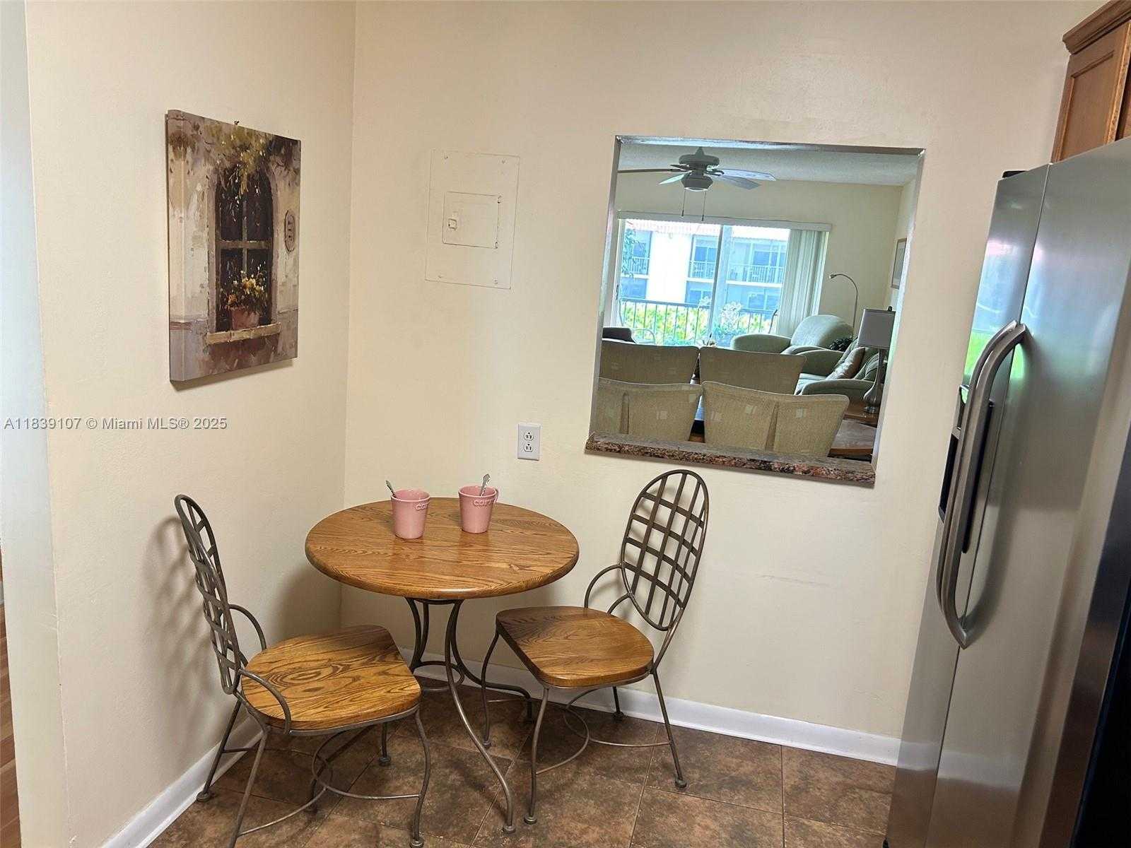 Small Image of 371 SOUTH HOLLYBROOK DR #308, Pembroke Pines Number 10