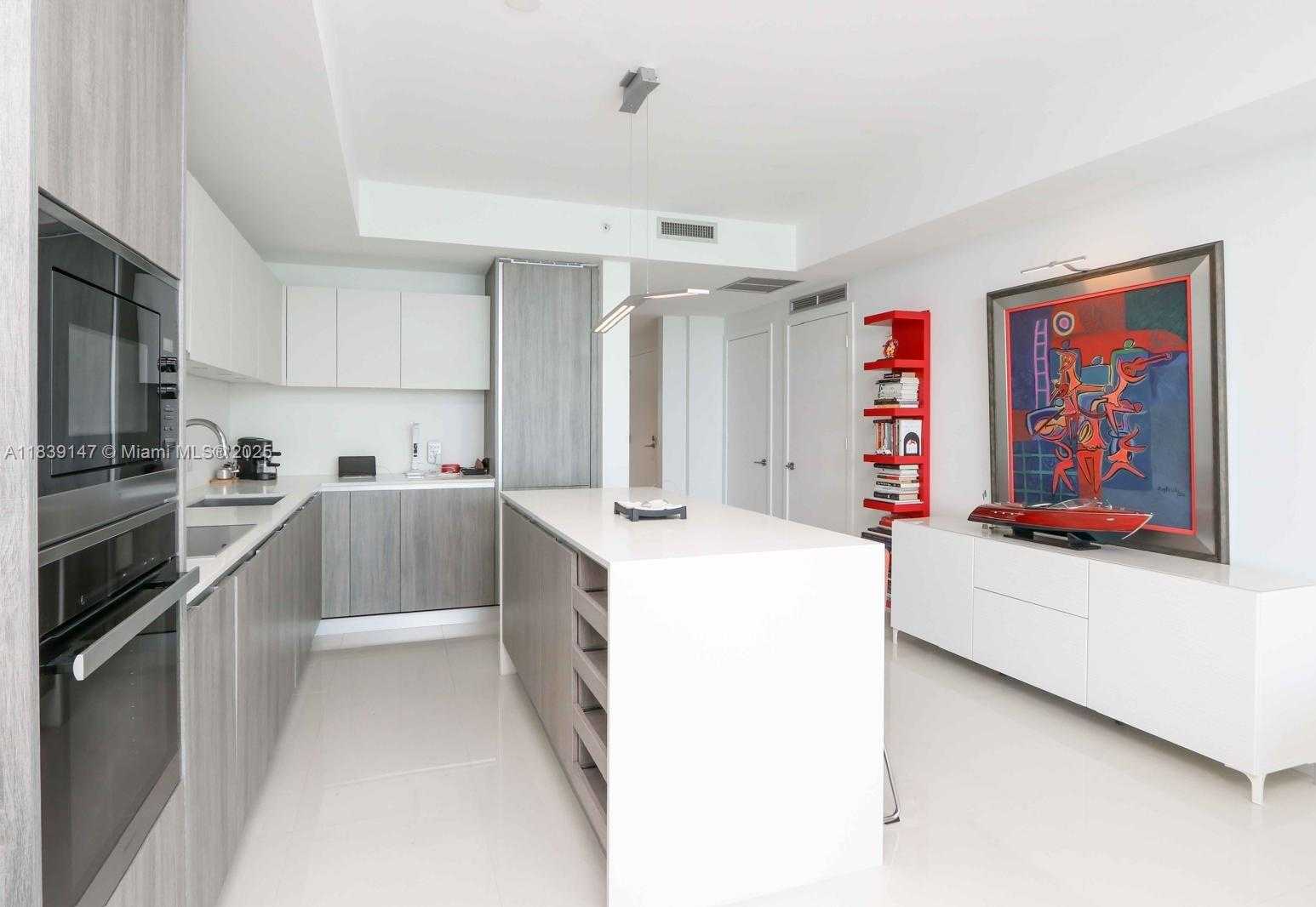 Small Image of 2900 NORTH EAST 7TH AVE #404, Miami Number 22
