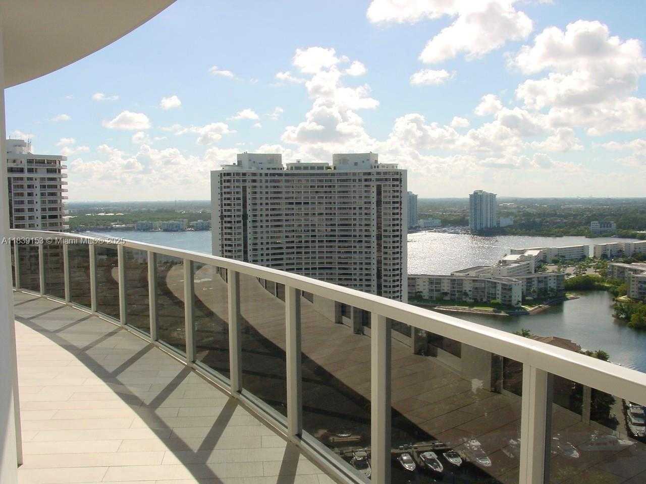 Small Image of 4100 ISLAND BLVD #2303, Aventura Number 17