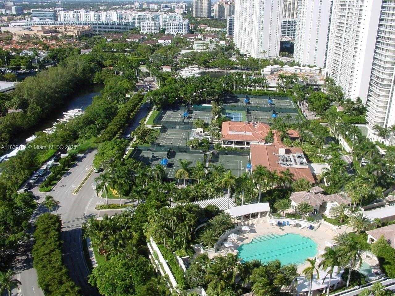 Small Image of 4100 ISLAND BLVD #2303, Aventura Number 19