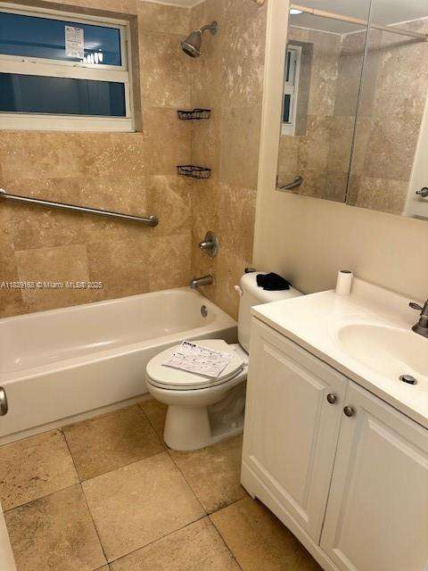 Small Image of 720 COLLINS AVE #310, Miami Beach Number 22