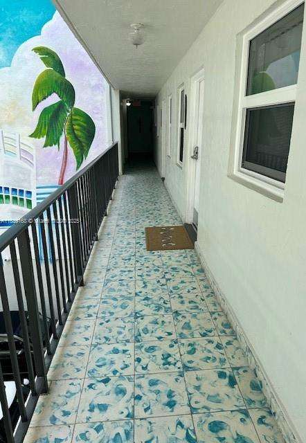 Small Image of 720 COLLINS AVE #310, Miami Beach Number 27