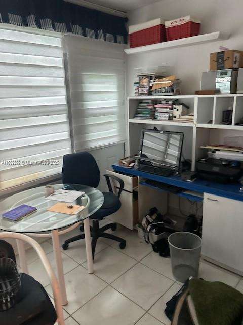 Small Image of 7817 GOLF CIR DR #110, Margate Number 15