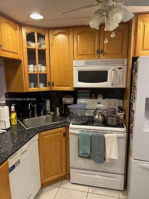 Small Image of 7817 GOLF CIR DR #110, Margate Number 4