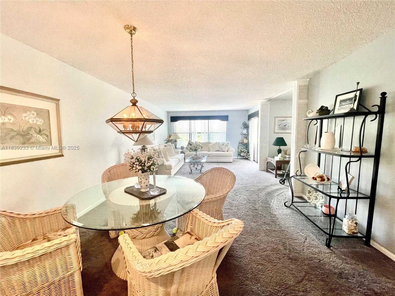 Small Image of 2309 SOUTH CYPRESS BEND DR #311D, Pompano Beach Number 8