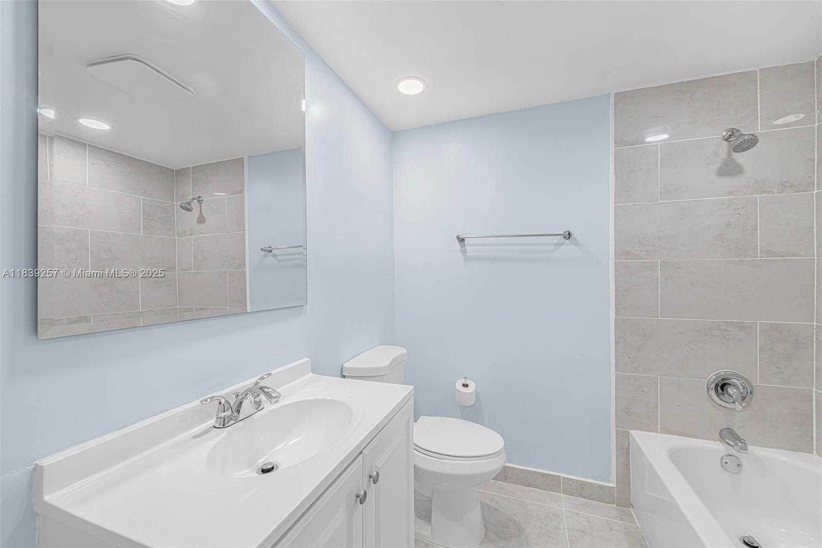 Small Image of 6709 NORTH KENDALL DR #229, Pinecrest Number 19
