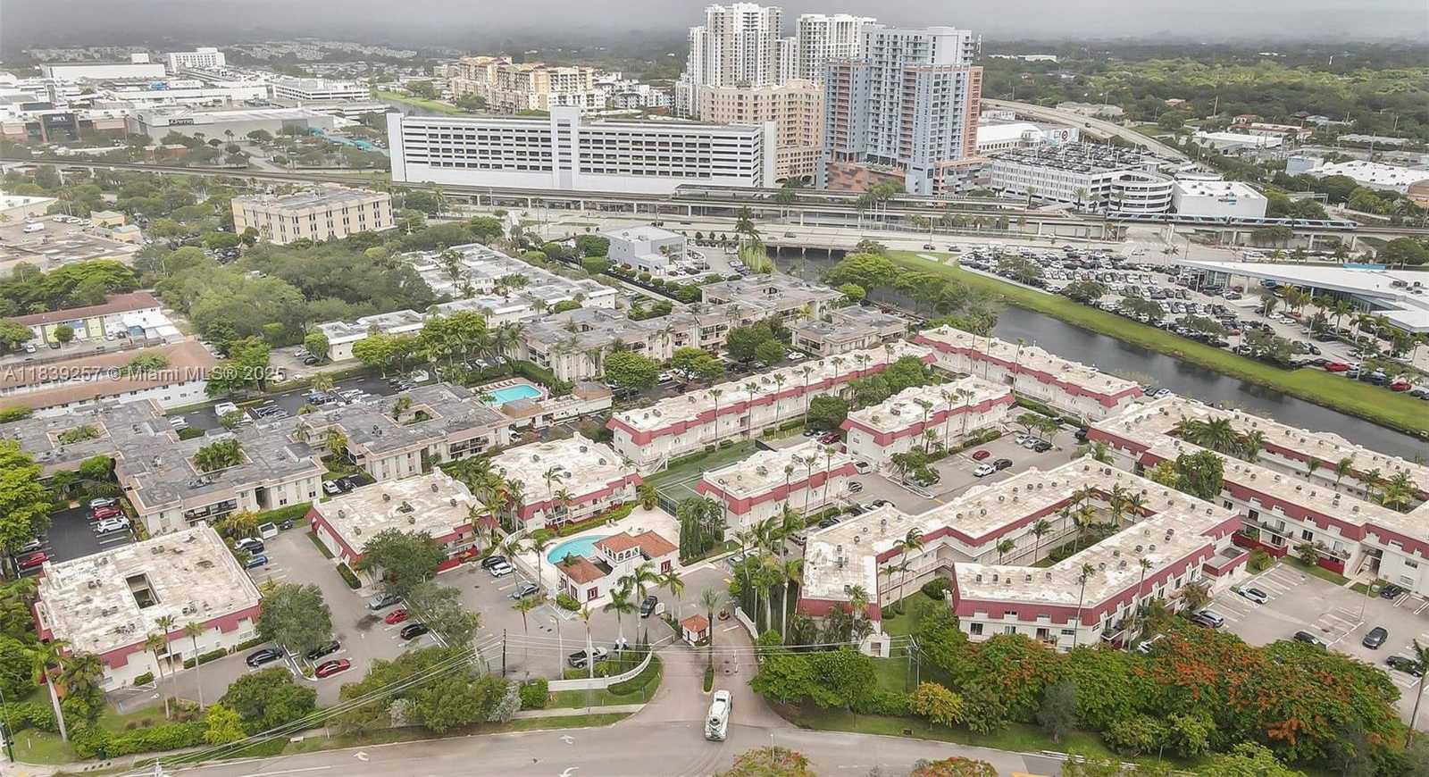 Small Image of 6709 NORTH KENDALL DR #229, Pinecrest Number 32