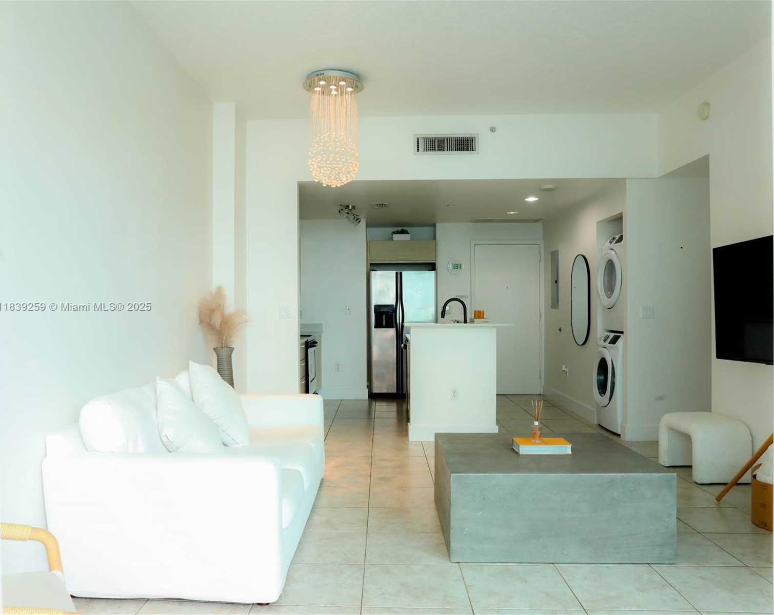 Small Image of 350 NE 24TH ST #406, Miami Number 6