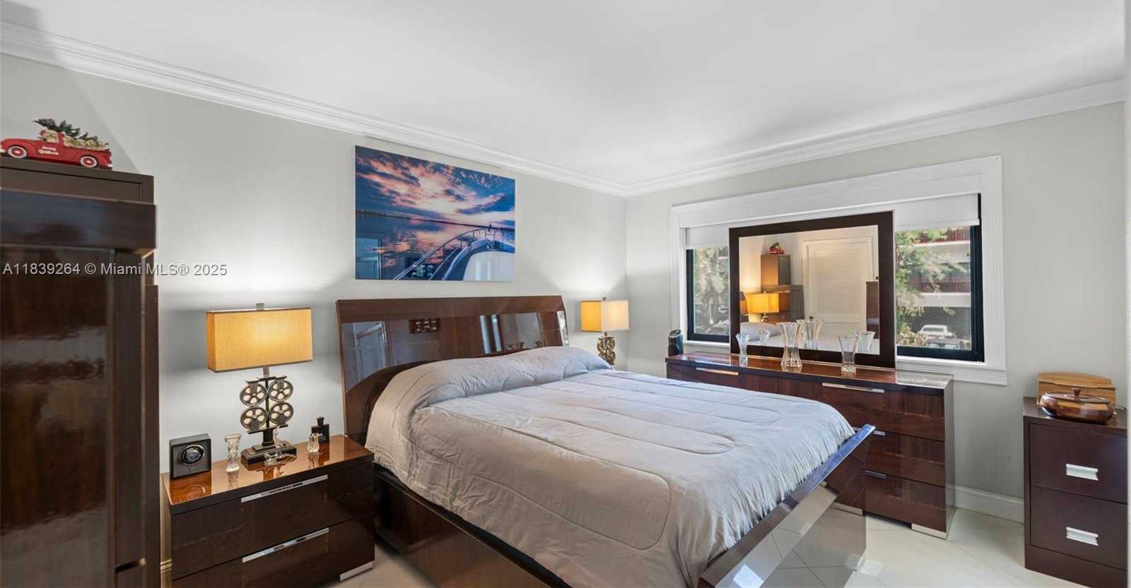 Small Image of 15405 NORTH MIAMI LAKEWAY N #203-1, Miami Lakes Number 26