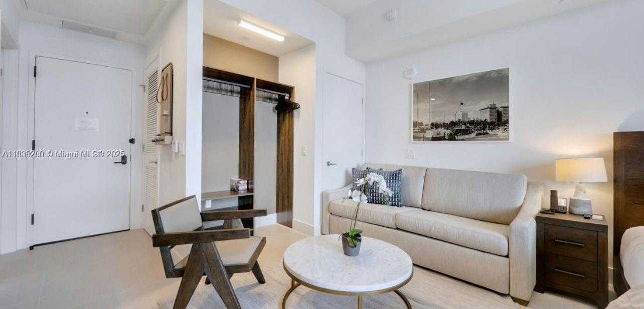Small Image of 159 NORTH EAST 6TH ST #4910, Miami Number 11