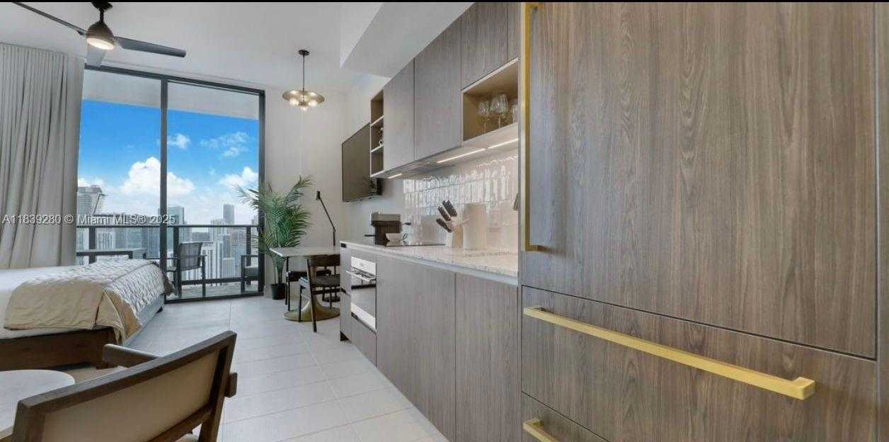 Small Image of 159 NORTH EAST 6TH ST #4910, Miami Number 12