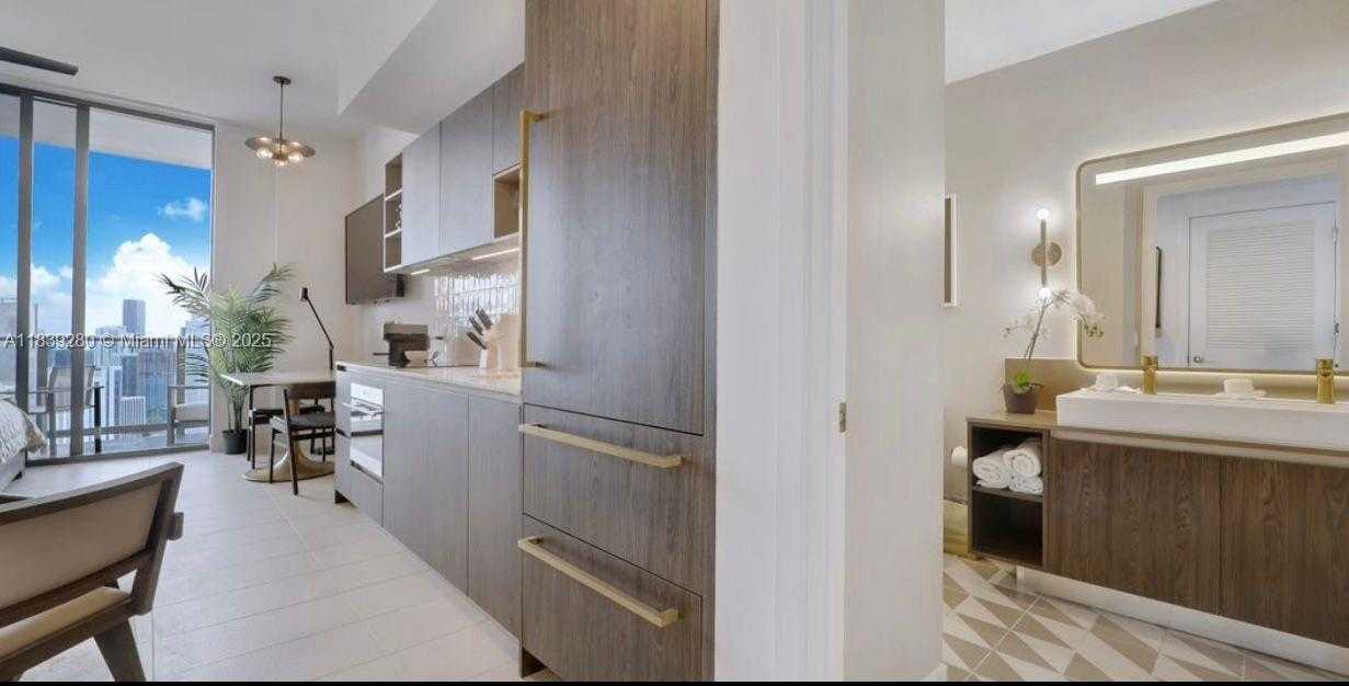 Small Image of 159 NORTH EAST 6TH ST #4910, Miami Number 13